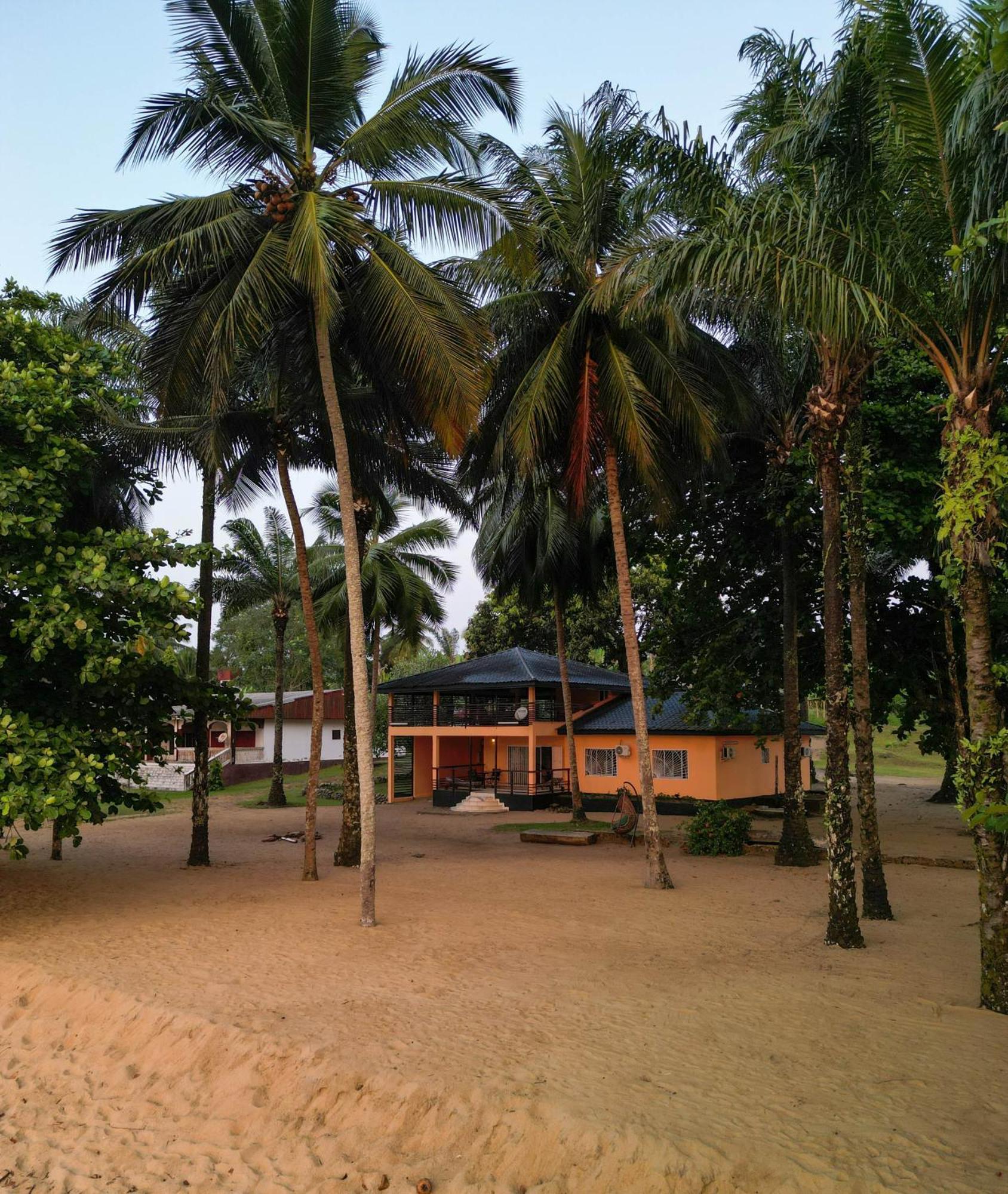 La Villa Lou, Musee Des Arts Grand Batangua Kribi Buitenkant foto